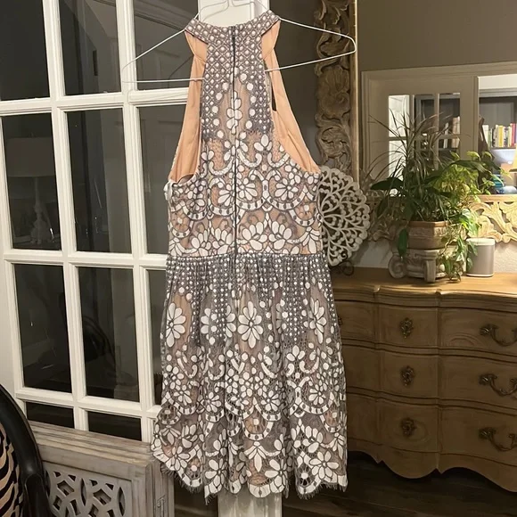 Darling  Dress - Picture 3 of 3